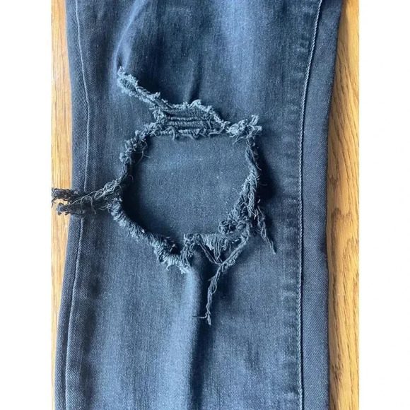 Women's Vervet by Flying Monkey Black‎ Distressed Jeans Size 32 Bin B - Picture 2 of 13